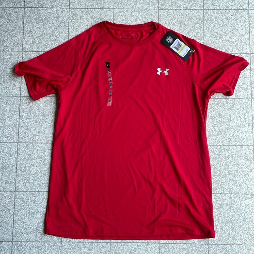 Mens Under Armor t-shirt